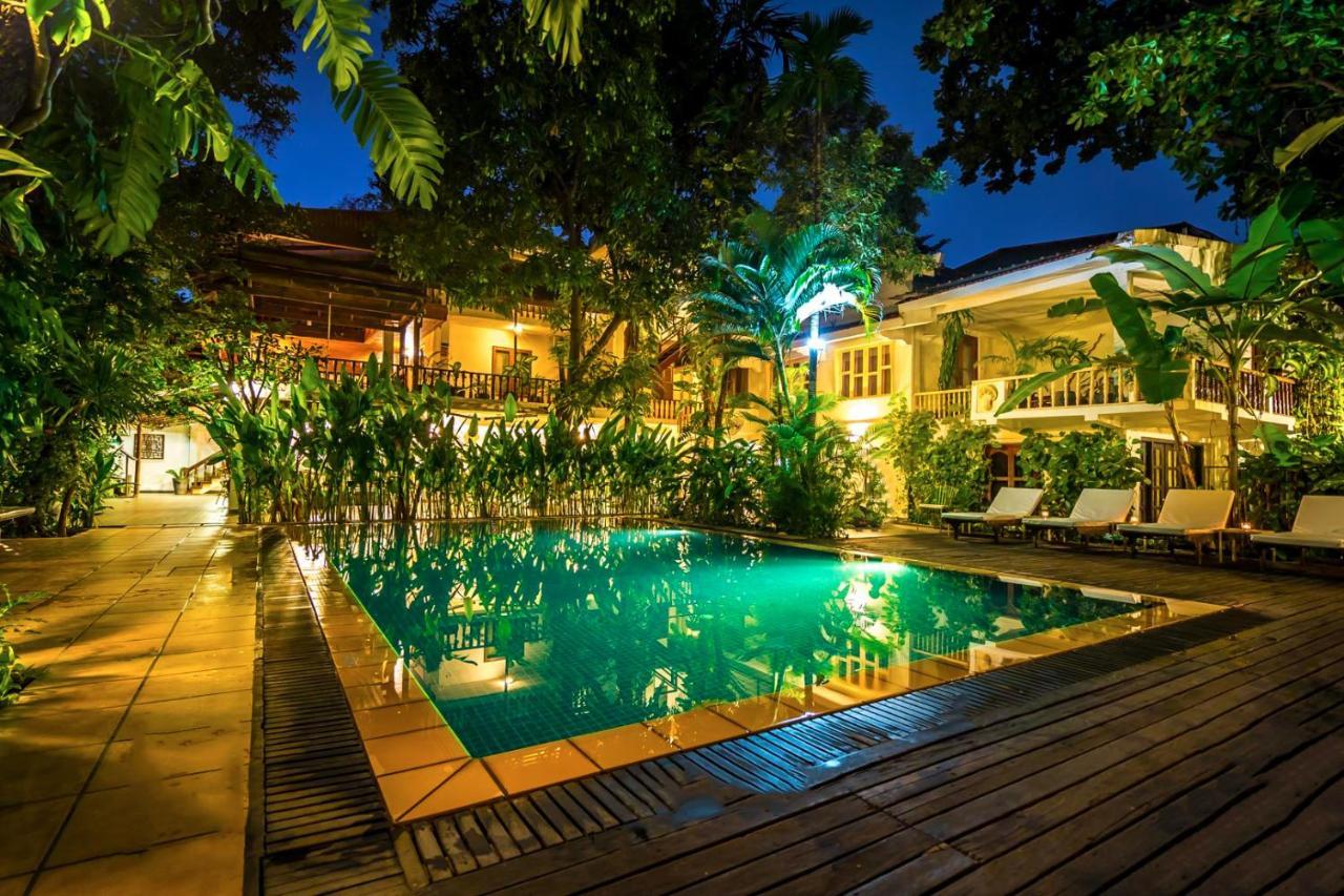 Villa Langka Hotel & Restaurant Phnom Penh Exterior foto
